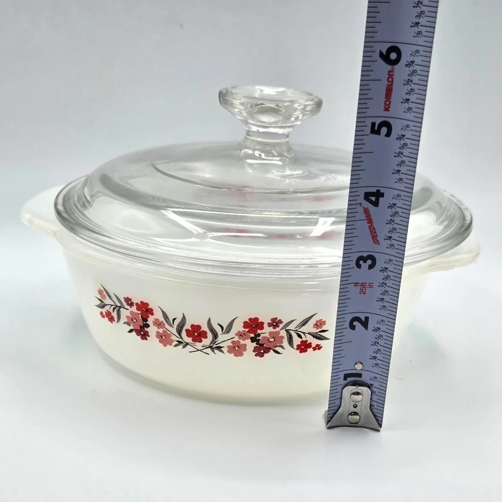 Vintage Anchor Hocking Fire-King Primrose Covered Casserole ‎ Floral with Lid